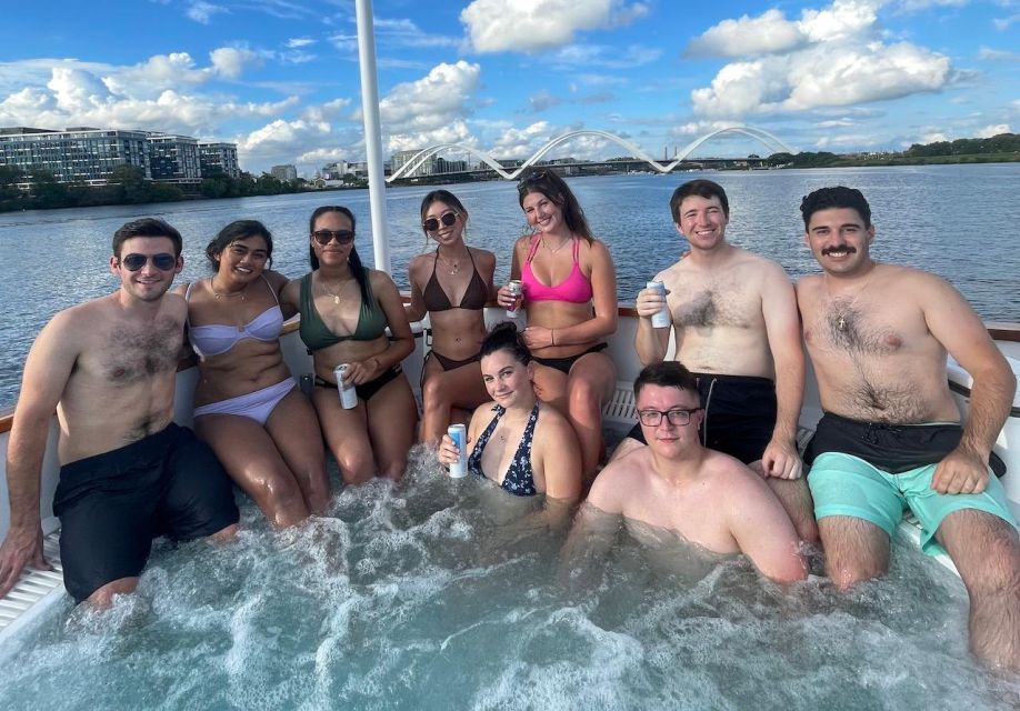 Washington DC: Hot Tub Boat Tours - Meeting Point