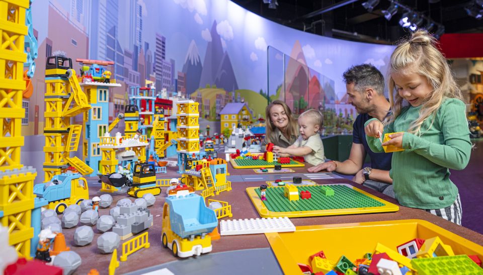 Washington DC: LEGO® Discovery Center 1-Day Admission - Immerse in 4D Movies