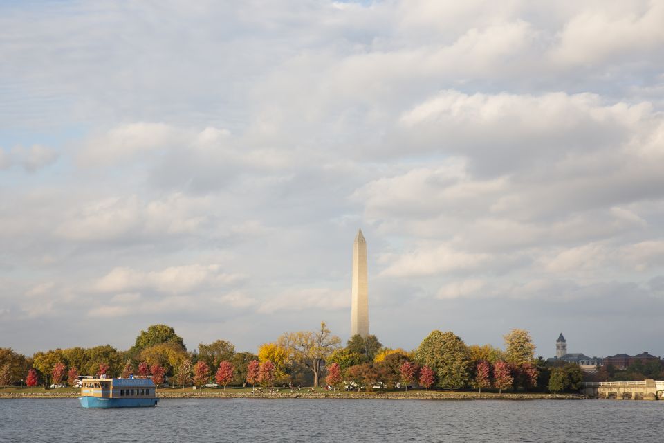 Washington DC: Potomac Cruise and Georgetown Walking Tour - Oldest House and Kennedy Connections
