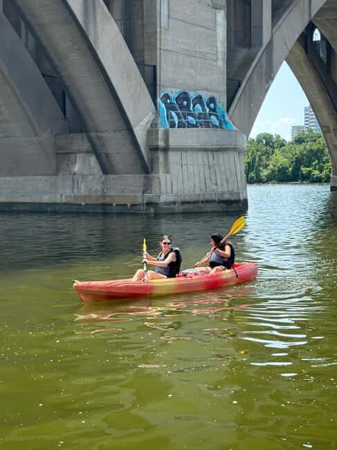 Washington DC: Potomac River Ghost Stories Kayak Tour - An Enthusiastic Dive into the Experience