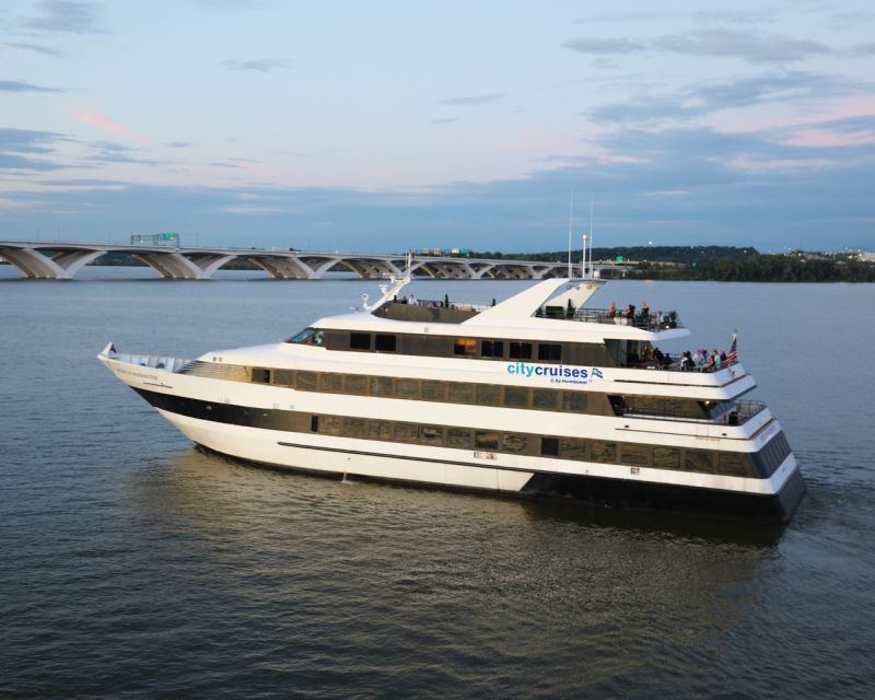 Washington DC: Thanksgiving Buffet Lunch River Cruise - Cruise Highlights