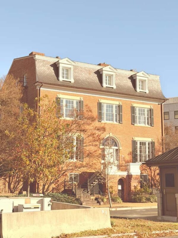 Washington, DC: Women's Advocacy Walking Tour - An Honest Walk Through the Stories of Women Who Shaped D.C.