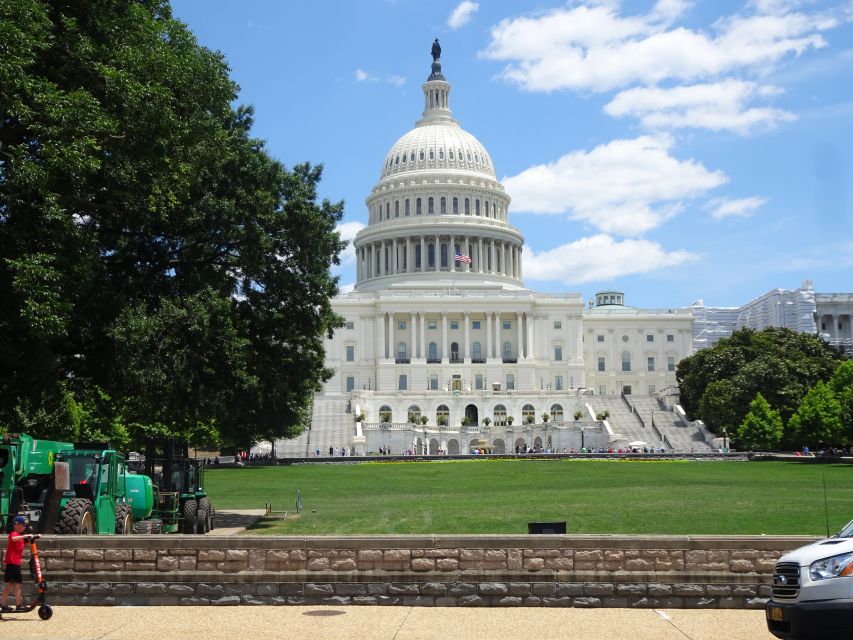 Washington Museums Self-Guided Walking Tour & Scavenger Hunt - Meeting Point and Booking