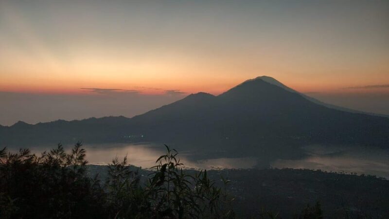 Watch the Most Beautiful Sunrise in Bali From Batur Summit - Important Information and Recommendations