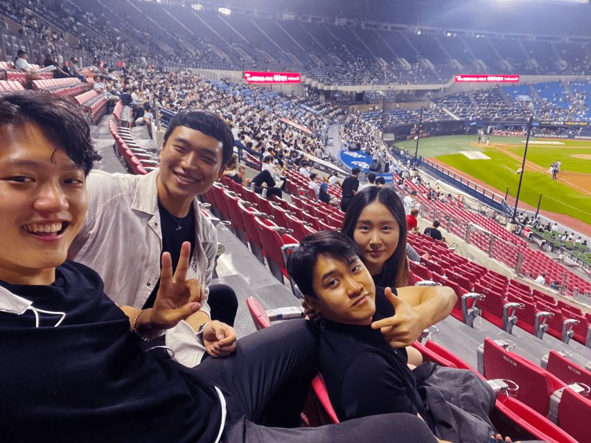 Watching Baseball Match & Local Food Experience in Seoul - Korean Cuisine: BBQ or Fried Chicken