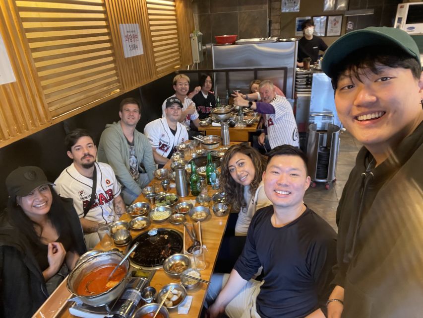 Watching Baseball Match & Local Food Experience in Seoul - Connecting With People From Around the World