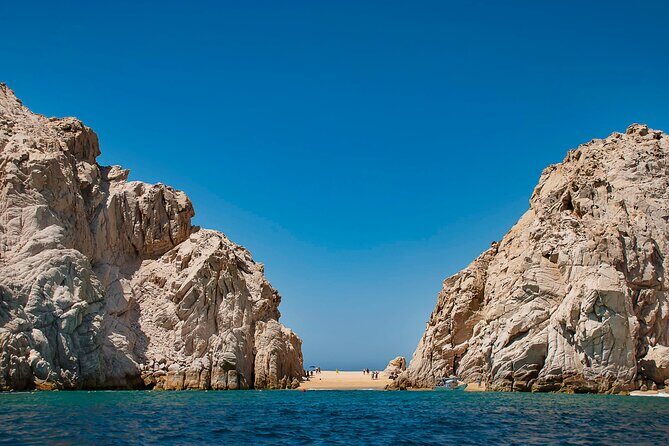Water Taxi to the Arch of Cabo San Lucas with Transportation - An In-Depth Look at the Water Taxi to the Arch
