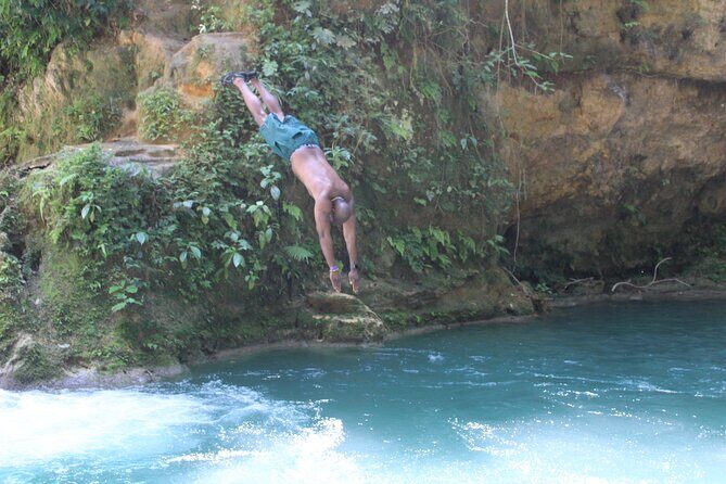 WATERFALL- Blue Hole Waterfall Adventure Swim and Rope Swing - Who Should Consider This Tour?