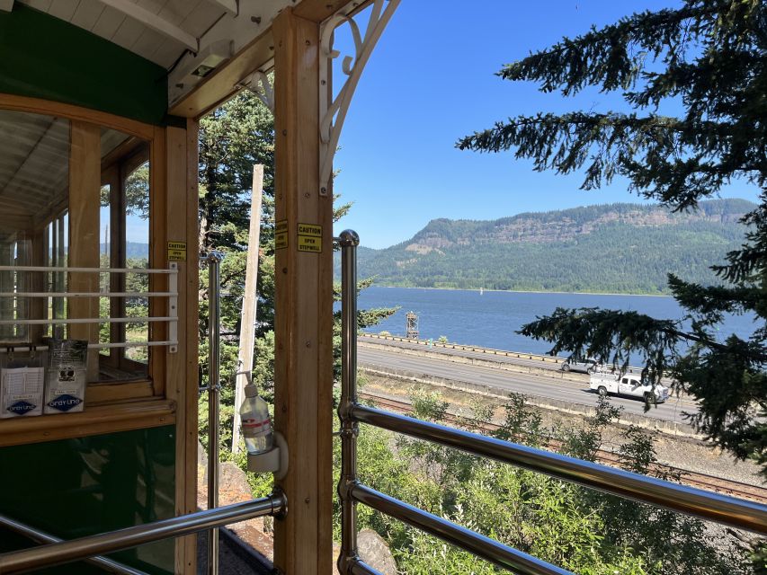 Waterfall Express -PDX: Waterfall Trolley Tickets + Transfer - Key Points