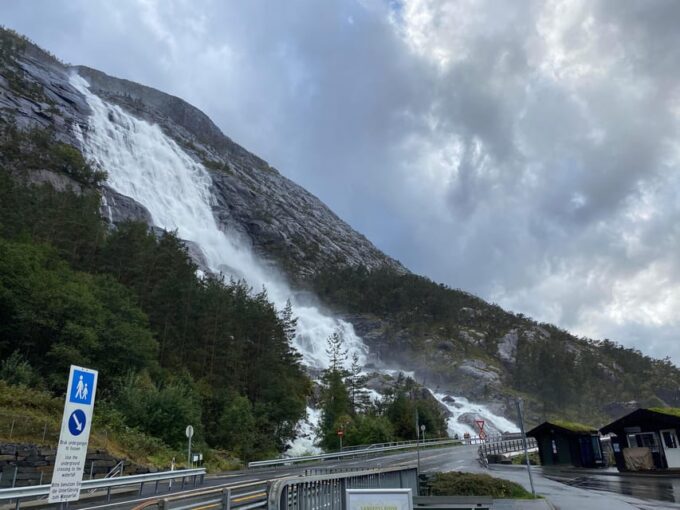 Waterfall Langfoss and Låtefossen - Frequently Asked Questions