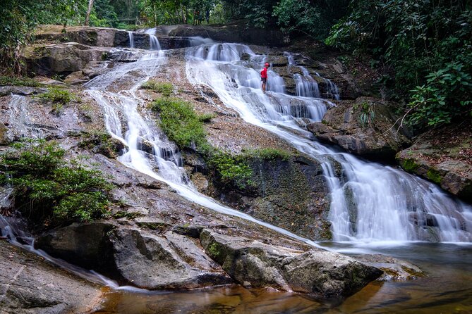 Waterfall Rappelling at Belize Bocawina Rainforest Falls - Activity Details