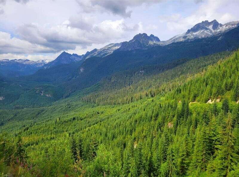 Watersprite Lake/ Hiking Day Trip - The Scenic Drive: The Gateway to Wilderness