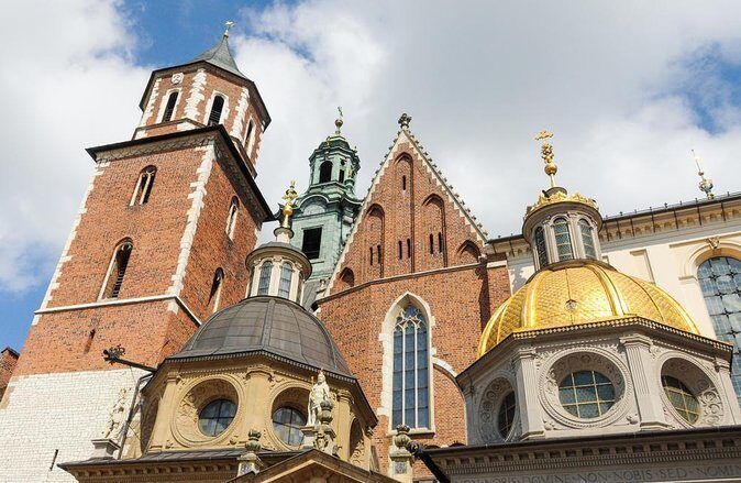 Wawel Castle, Cathedral and St. Marys Basilica Private Tour - An In-Depth Look at the Tour Experience