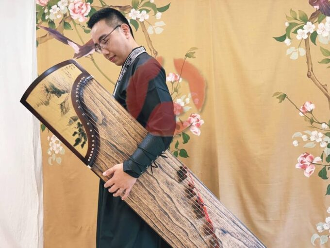 Wear Hanfu and Play Guzheng - Location and Directions