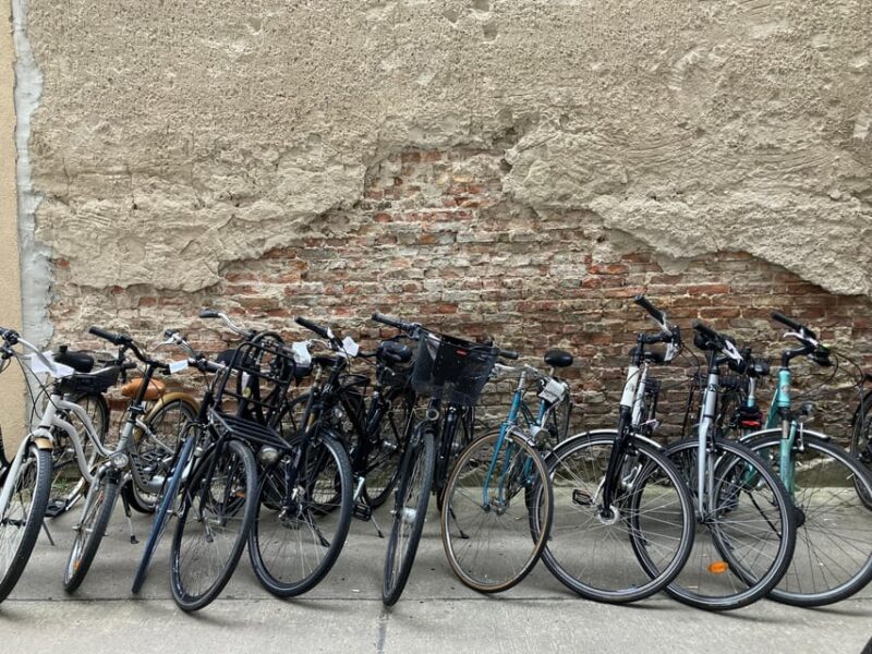 Weekend Bike Rental - Language Support