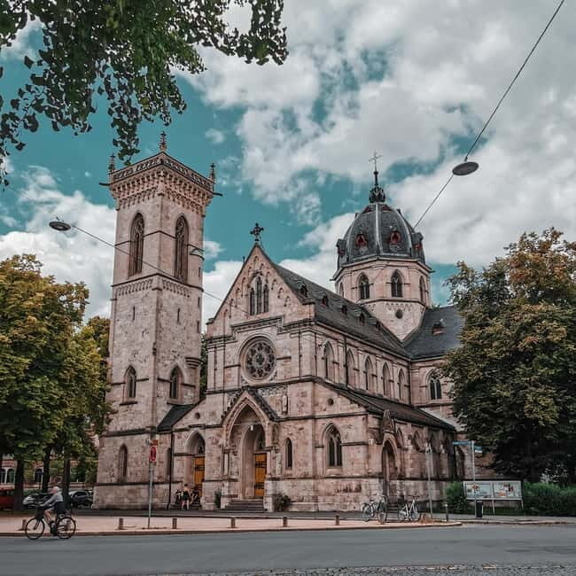 Weimar: Express Walk with a Local in 60 minutes - Practicalities and Tips