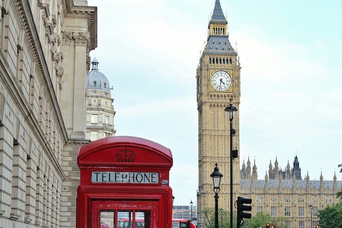 Welcome to London Tour with Borough Market Lunchbreak - Central London and Cultural Highlights