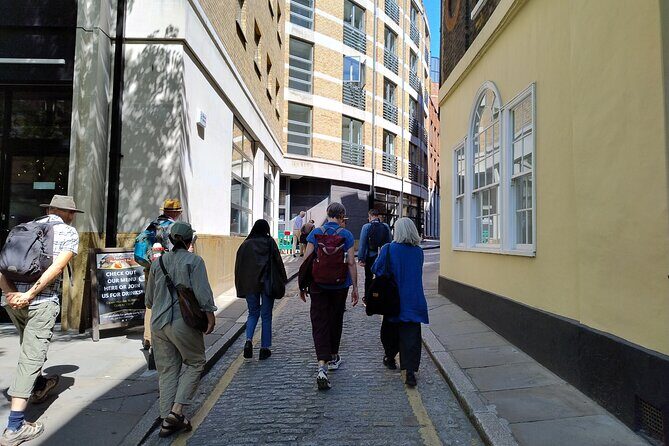 Welcome to London Tour with Borough Market Lunchbreak - South Bank Revisited and Borough Market