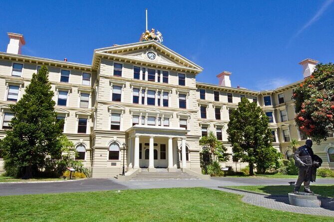 Wellington City Self Guided Walking Tour with App - FAQ