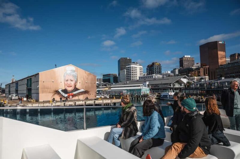 Wellington: Commentated Harbour Explorer tour - Key Points