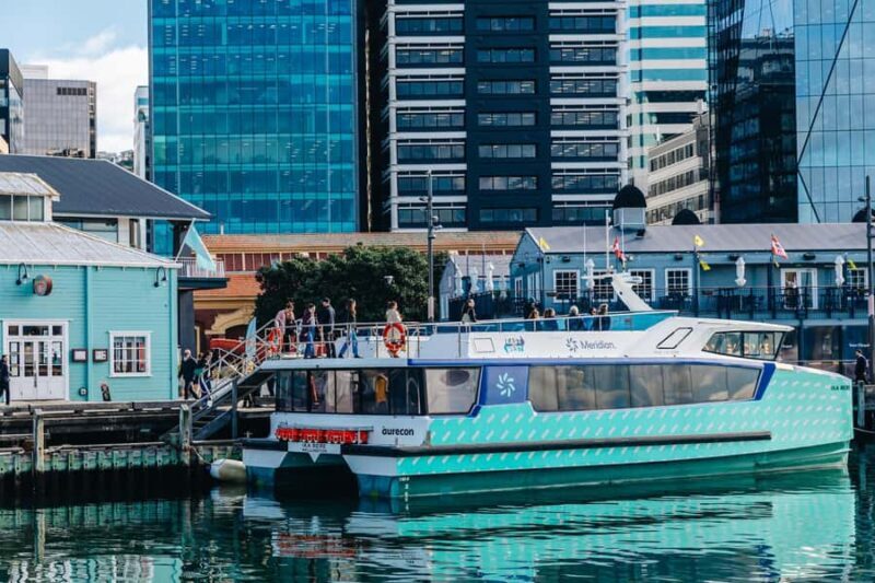 Wellington: Commentated Harbour Explorer tour - FAQ