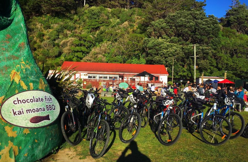 Wellington: Guided Sightseeing Tour by Electric Bike - Tour Description