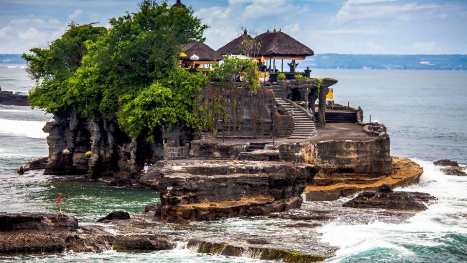 West Bali: Jatiluwih Rice Terrace and Tanah Lot Sunset Tour - Frequently Asked Questions