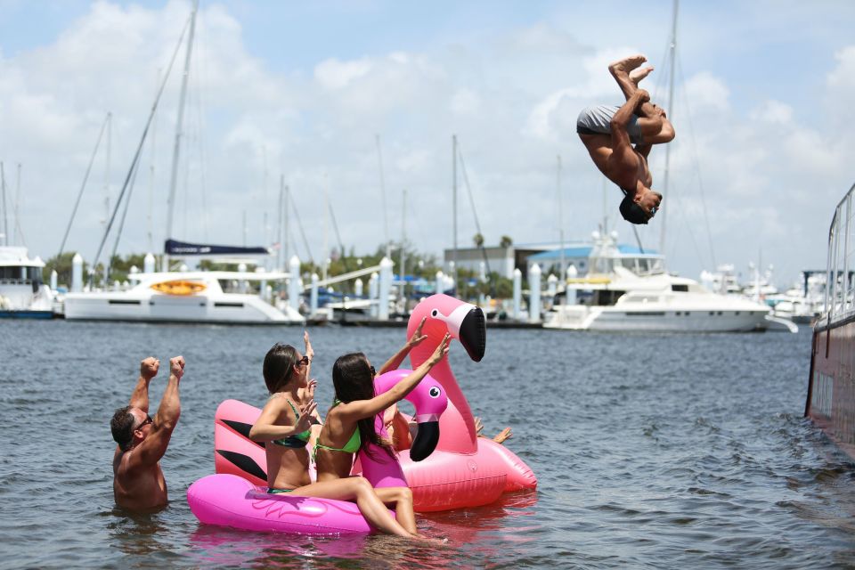 West Palm Beach: Sip & Dip Cruise - Important Details to Note