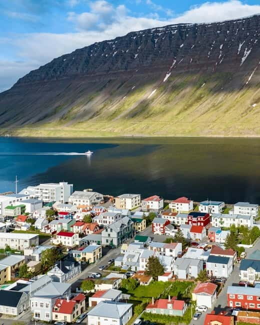 Westfjords Express Tour of Fishing Villages from Ísafjörður - In The Sum Up: Who Should Consider This Tour?