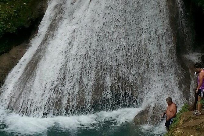 Wet and Wild - Blue Hole and Dunn's River - FAQ Section