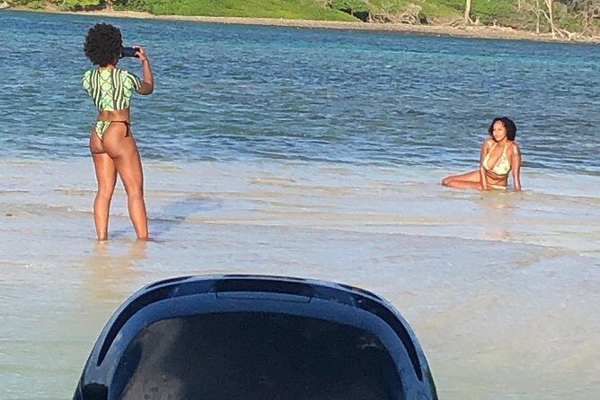 White Background Boat Tour - FAQ About the White Background Boat Tour