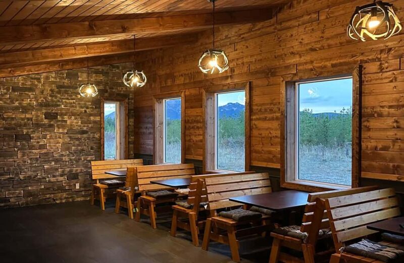 Whitehorse: Luxury Northern Lights Viewing - An In-Depth Look at the Experience