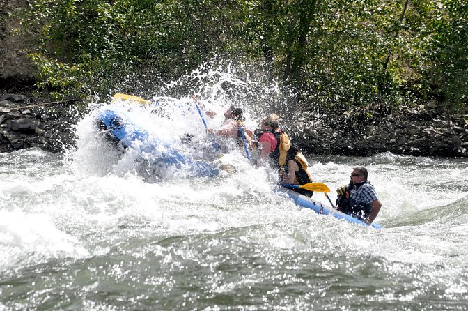Whitewater and Wine: Wenatchee River Whitewater Rafting and Winery Tour - Meeting and Pickup Details