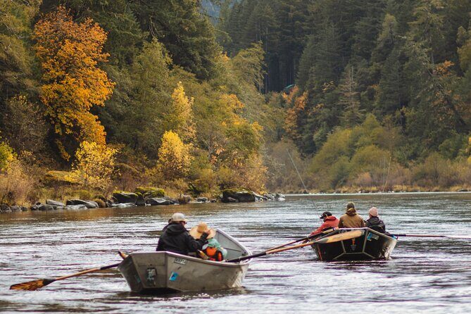 Whitewater Fishing and Rafting Experience in Rogue River - Key Points