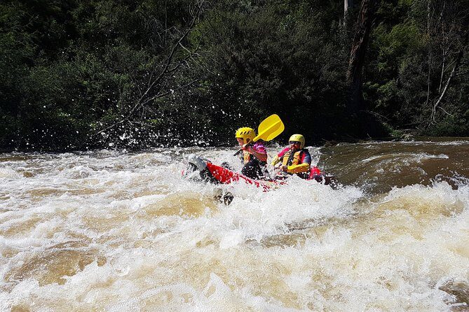 Whitewater Sports rafting on the Yarra river - An In-Depth Look at Whitewater Rafting on the Yarra River