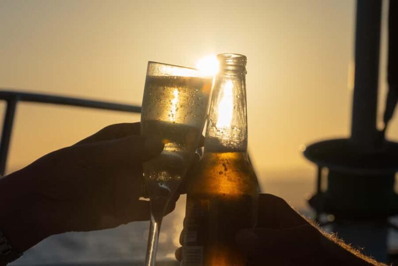 Whitsundays: Intimate Sailing Whitsundays - Key Points