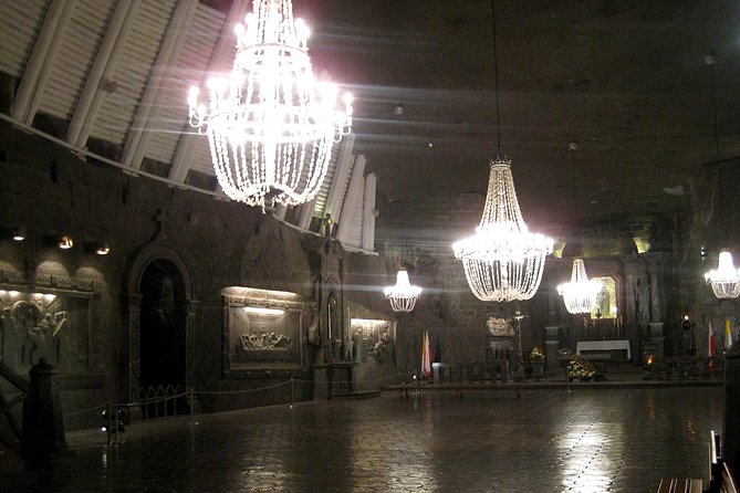 Wieliczka Salt Mine Guided Tour From Krakow With Private Transfers - Getting to the Wieliczka Salt Mine