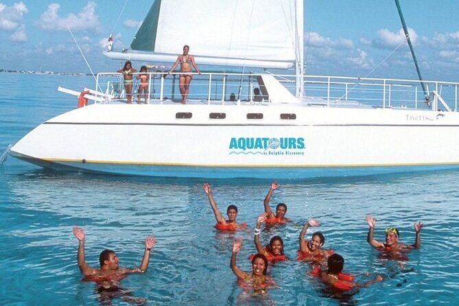 Wild adult catamaran party sailing to Isla Mujeres - Frequently Asked Questions