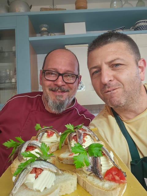 Win near Florence lunch or dinner in a traditional Tuscan farmhouse - Key Points