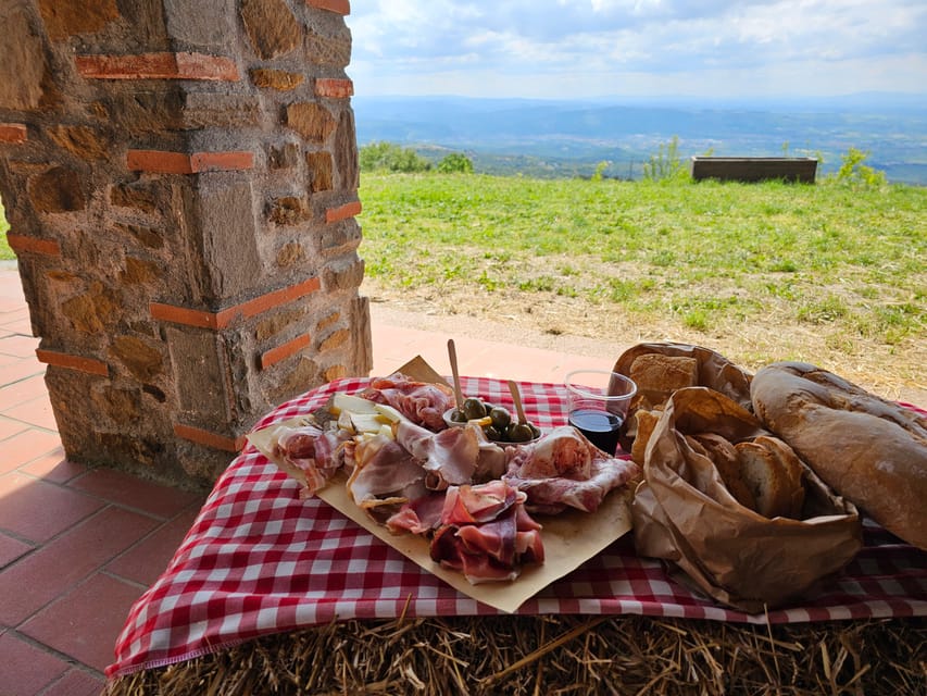 Win near Florence lunch or dinner in a traditional Tuscan farmhouse - Who Will Love This Experience?