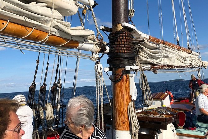Windjammer Classic Day Sail From Camden, Maine - Tour Highlights and Duration