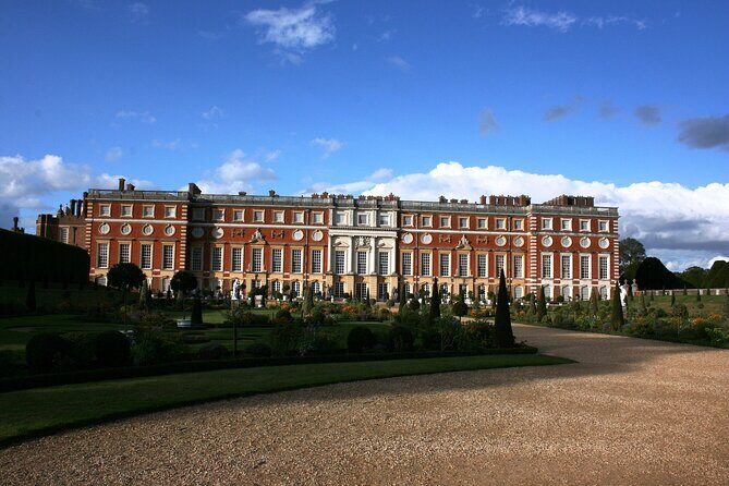 Windsor Castle Hampton Court Palace Private Tour with Admission - FAQs
