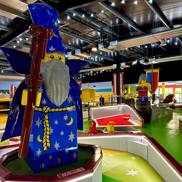 Windsor: LEGOLAND Adventure Golf - Themes and Challenges