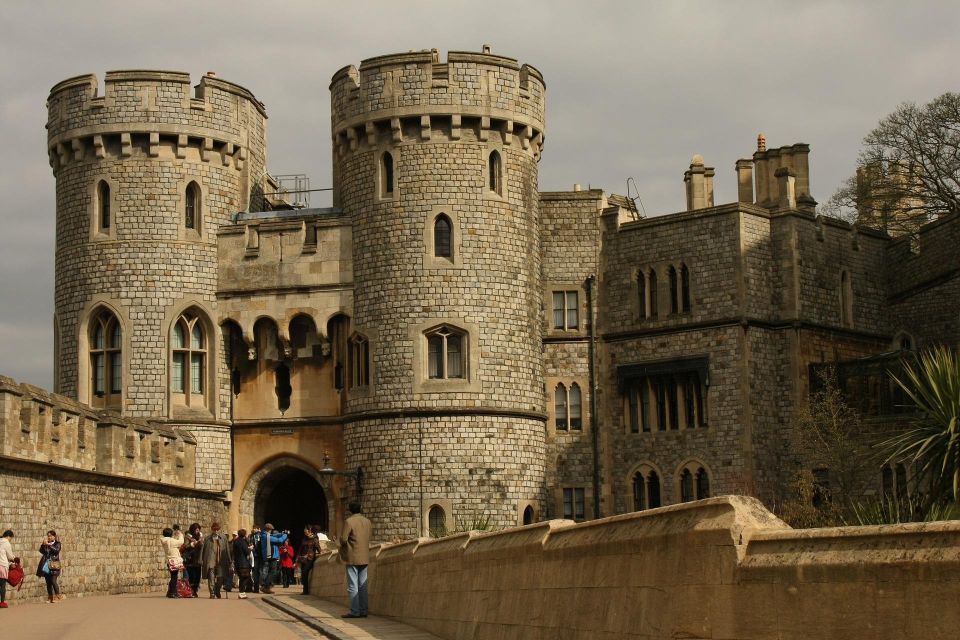 Windsor Stonehenge Bath Private Tour From London With Passes - Frequently Asked Questions