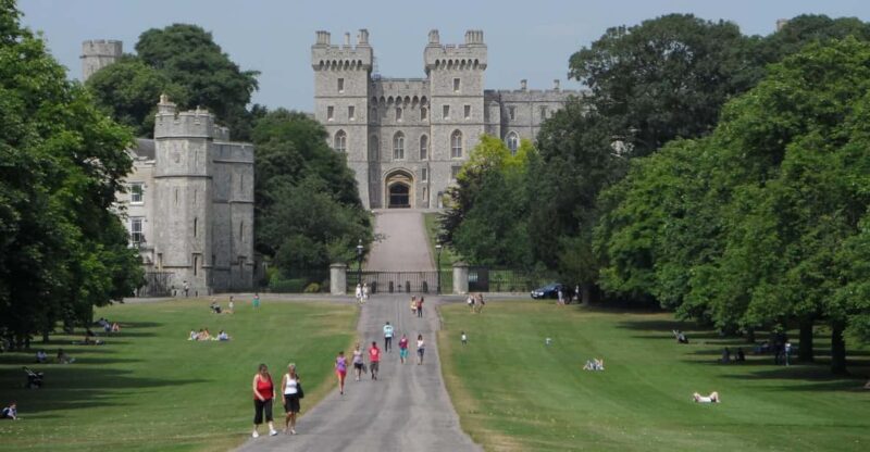 Windsor, Stonehenge Winchester Private Tour Includes Entry - Pickup Information