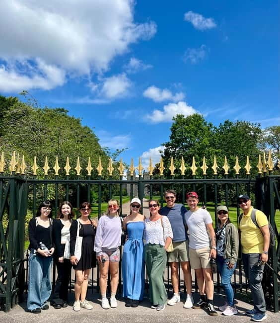 Windsor Town Daily Walking Tour (11am & 2pm) - Who Should Consider This Tour?