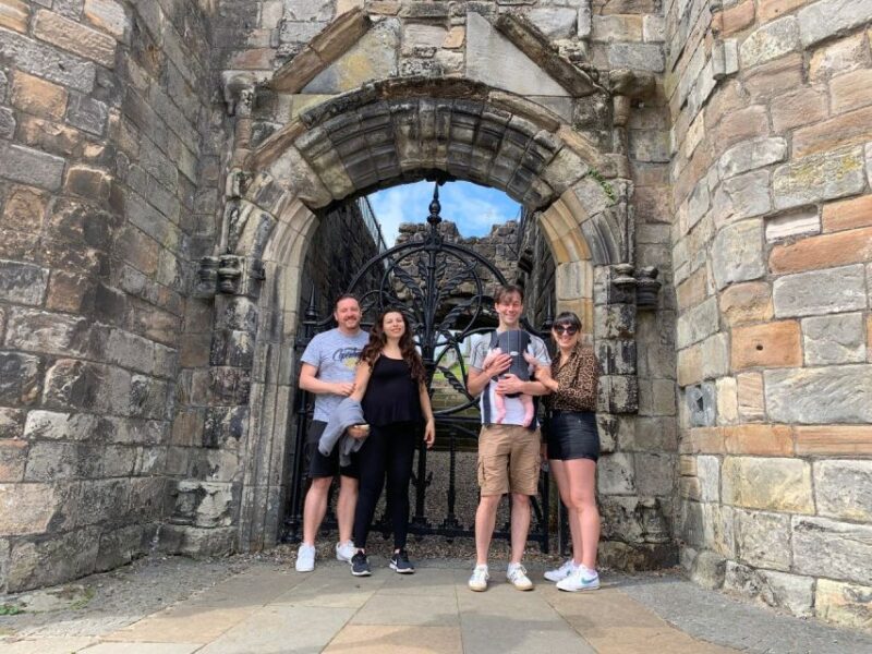 Windsor Town Daily Walking Tour - Exploring Windsor With a Local Guide