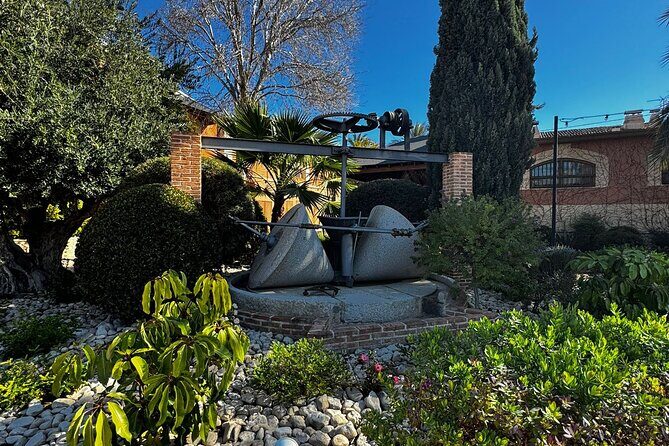 Wine and Tapas Tasting Tour from Alicante, Private Van - FAQs