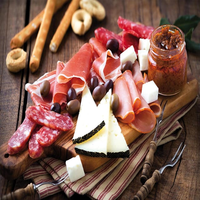 WINE CELLAR VENARIA: WINE Tasting and Local Food - Wine and Food Pairing