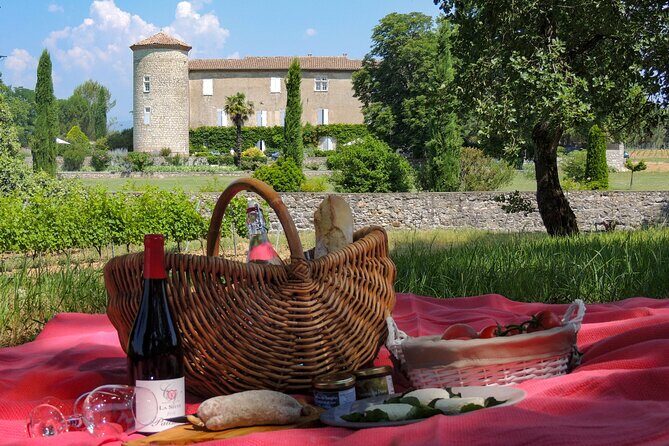 Wine excursion by electric bike guided by GPS Vallon Pont d'Arc - Key Points  